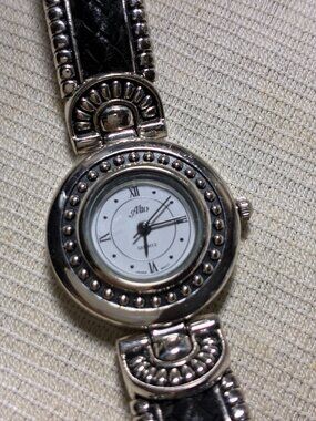 Woman's Alto Leather Stainless Steel Watch